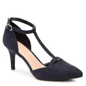 Kelly & Katie Renilla Black Faux Suede Pumps